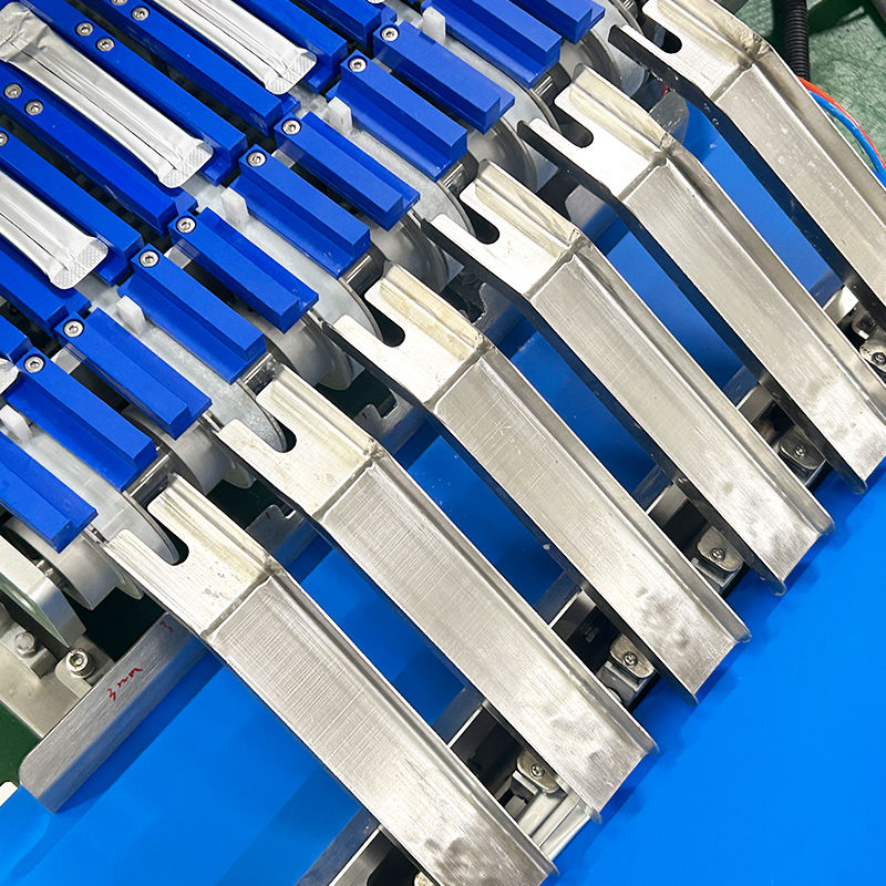 オートマティックマルチレーン 食品カラー 飲み物 粉末 サケット 梱包機 1g-30g スティックパック エネルギードリンク 粉末 詰め機