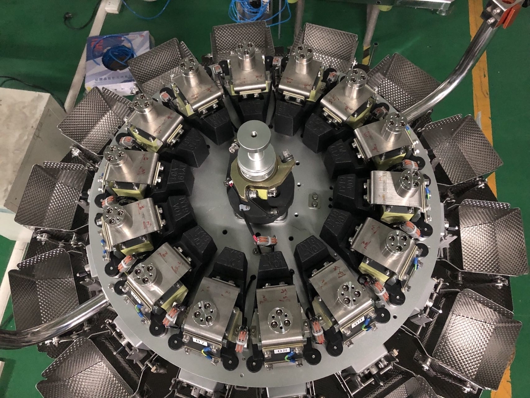 穀物Weighmentのための0.8L 1.6L 2.5L 5Lの明白なホッパーが付いている14の頭部の組合せの計重機